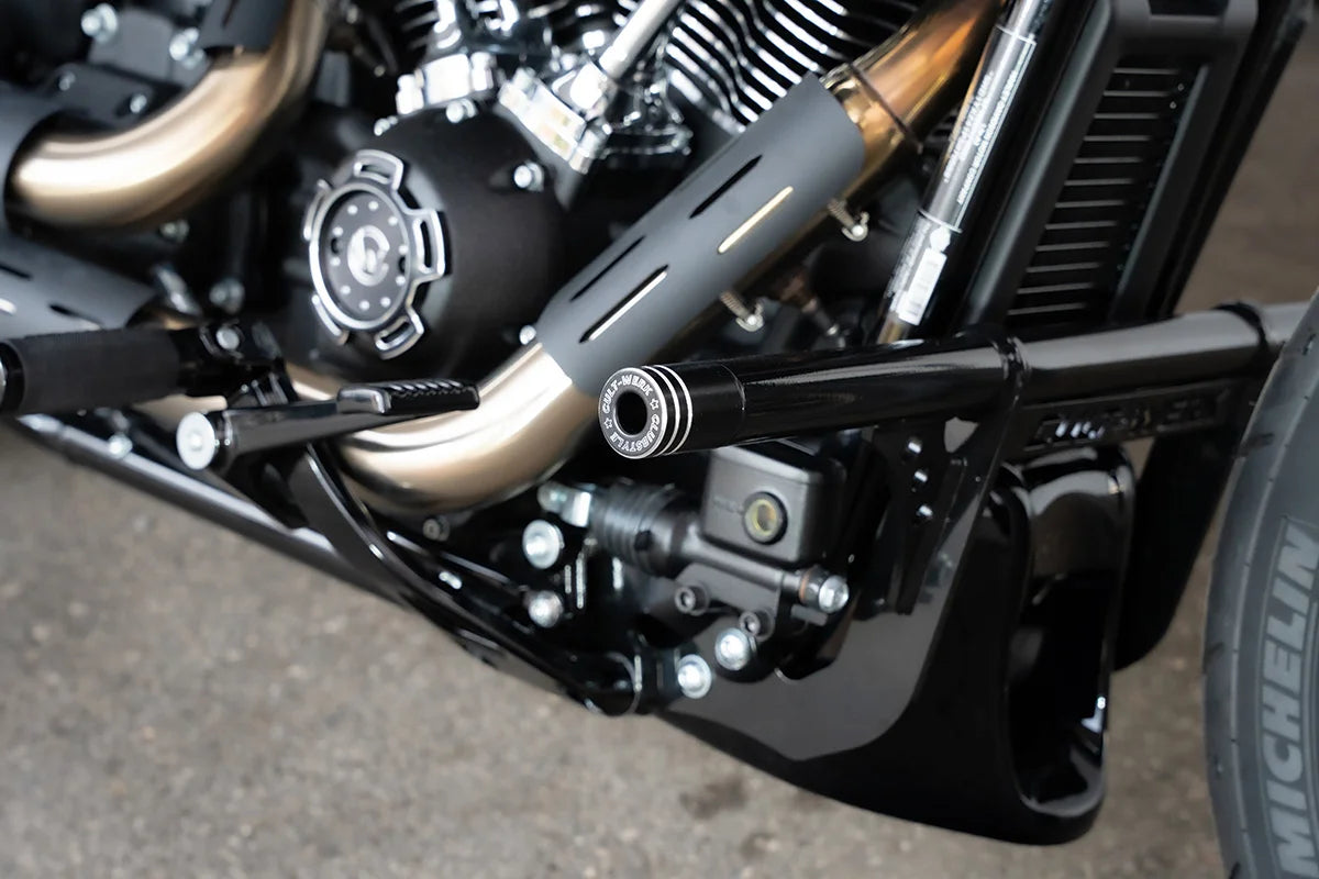 Cult-Werk Crash Bar Clubstyle X1 delantero (para Softail con Mid-Controls desde 2018)