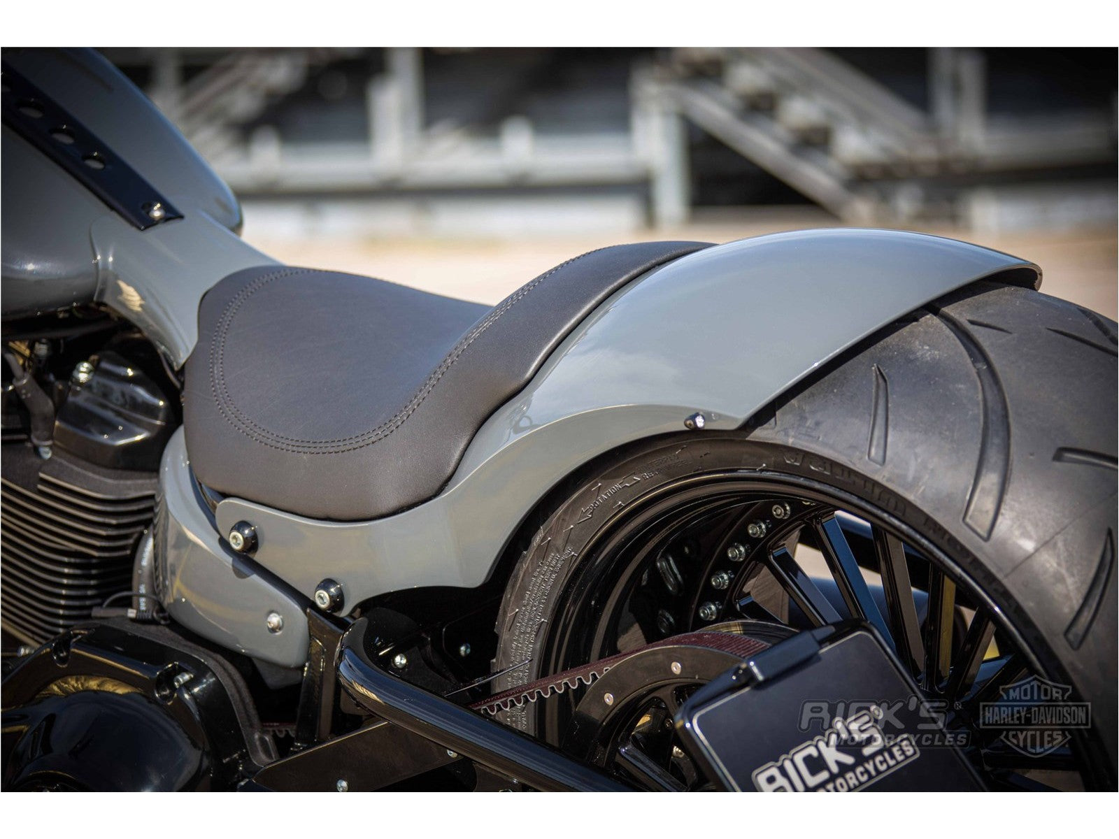 Rick's Heckfender 300er Kit (für M8 Softail ab 2018 mit breitem Rahmen)