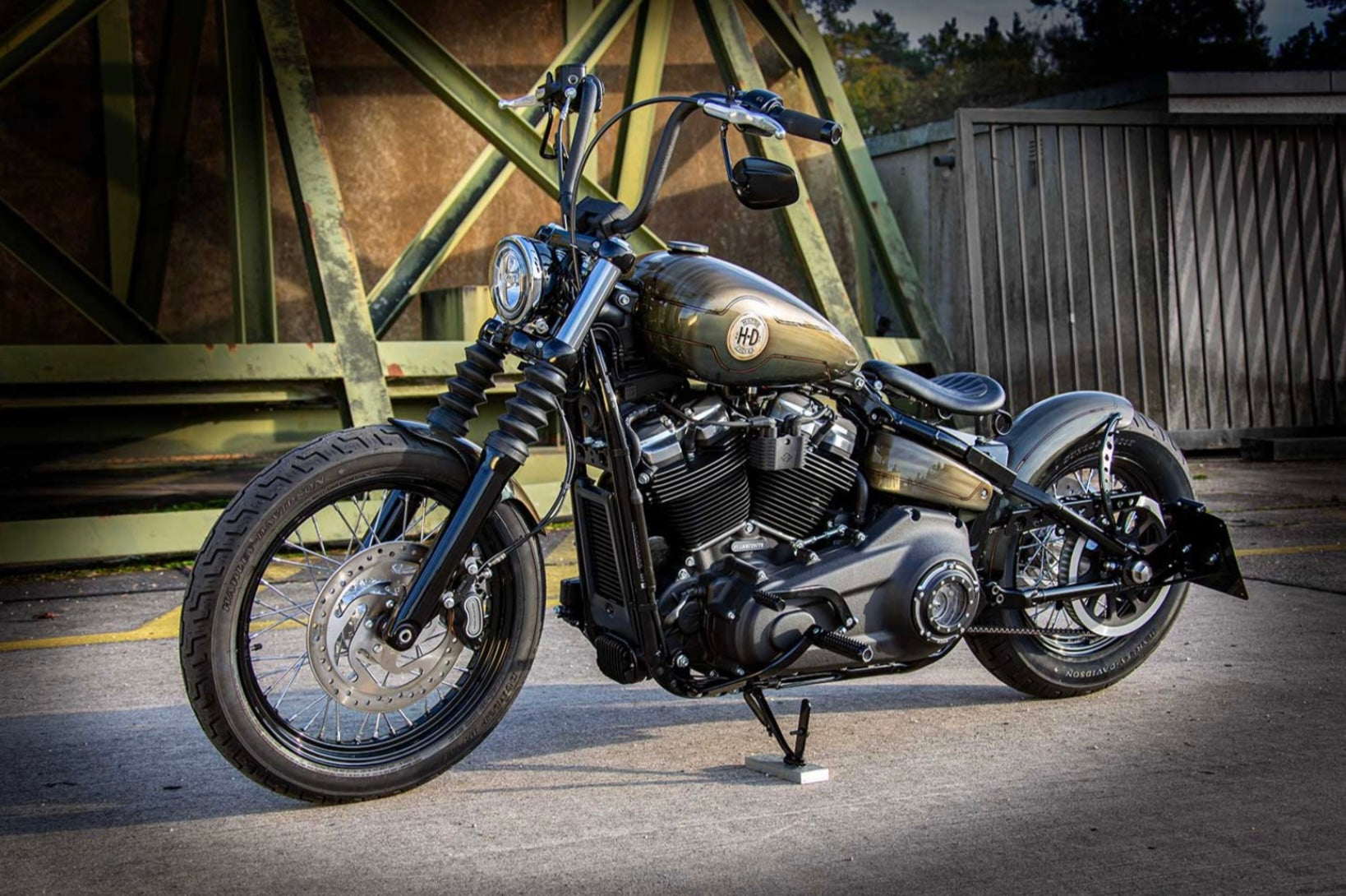 Rick’s BOBBER Solositz / Sattel Umbaukit (für Softail M8 ab 2018)