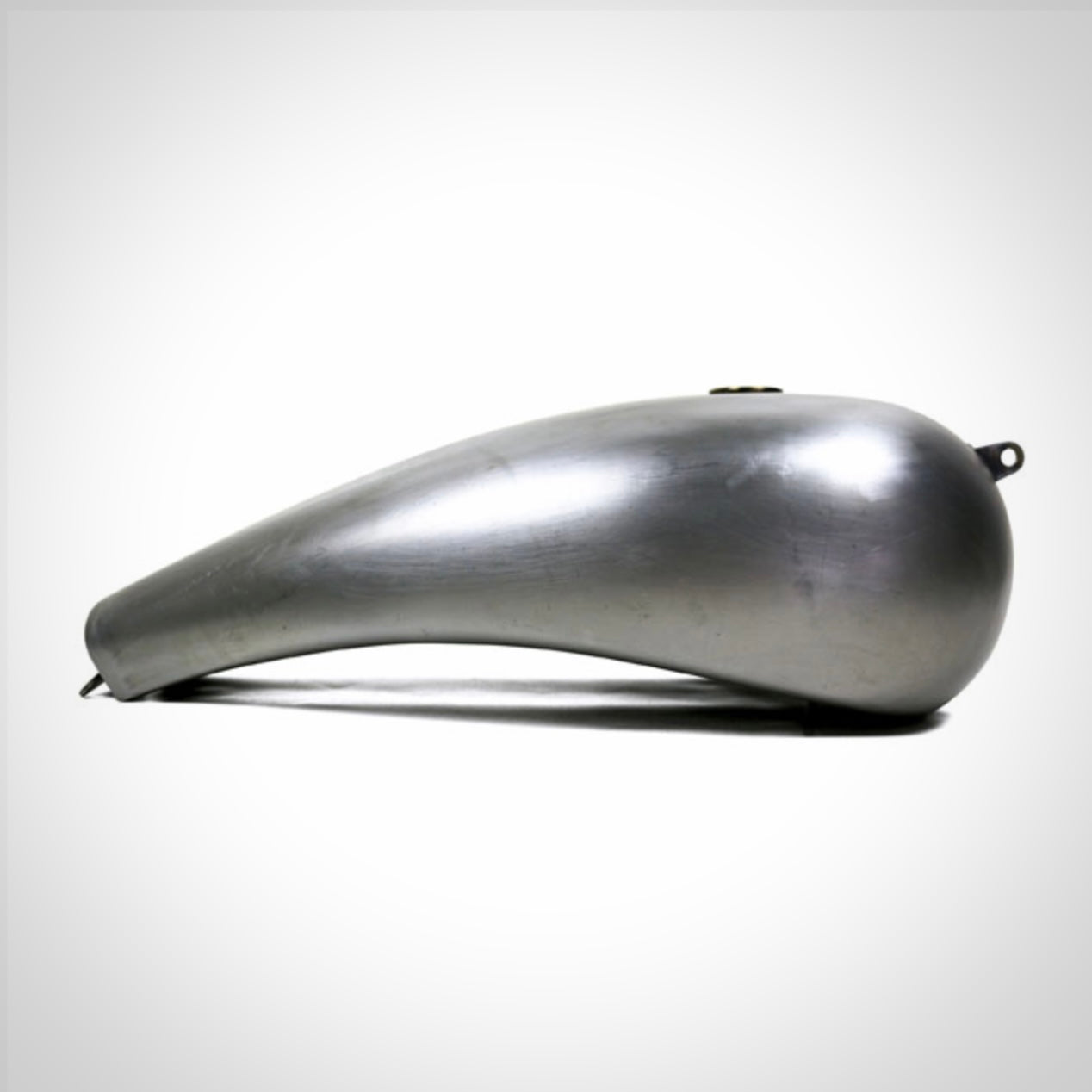 KODLIN STRETCHED BREAKOUT GAS TANK (für Softail mit M8 ab 18-23)