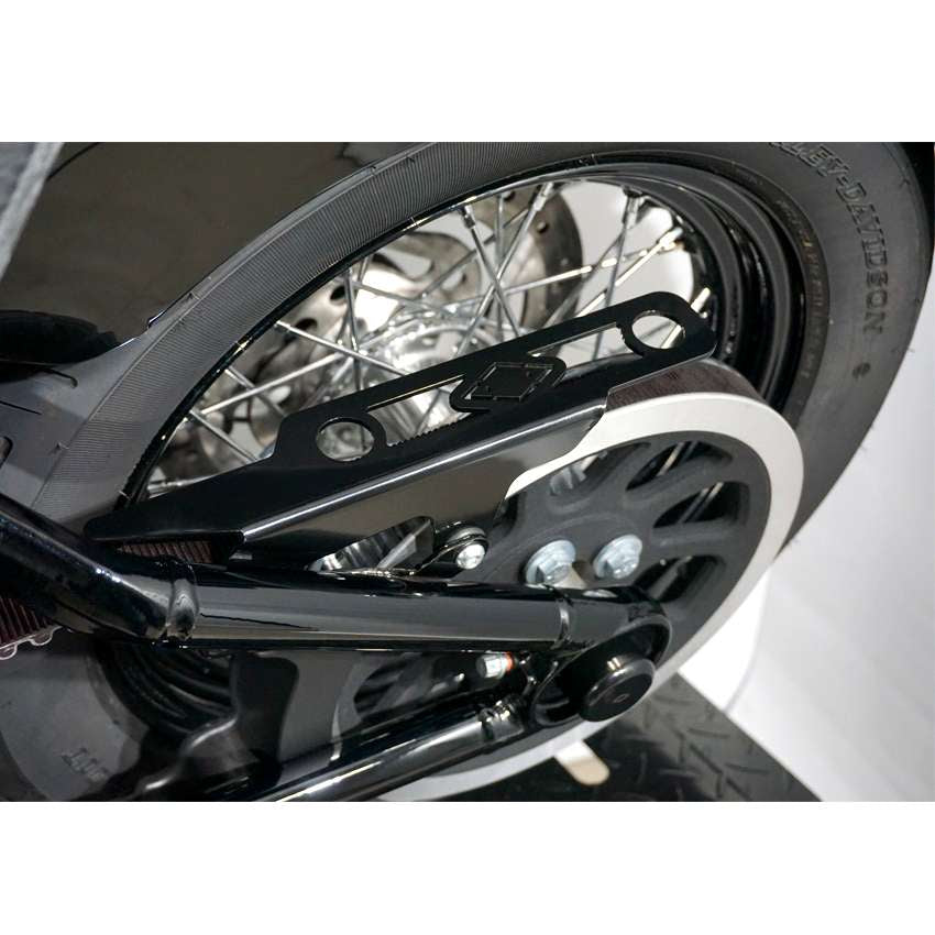 Iron Optics Beltschutz Fixi (für Softail ab 2018)