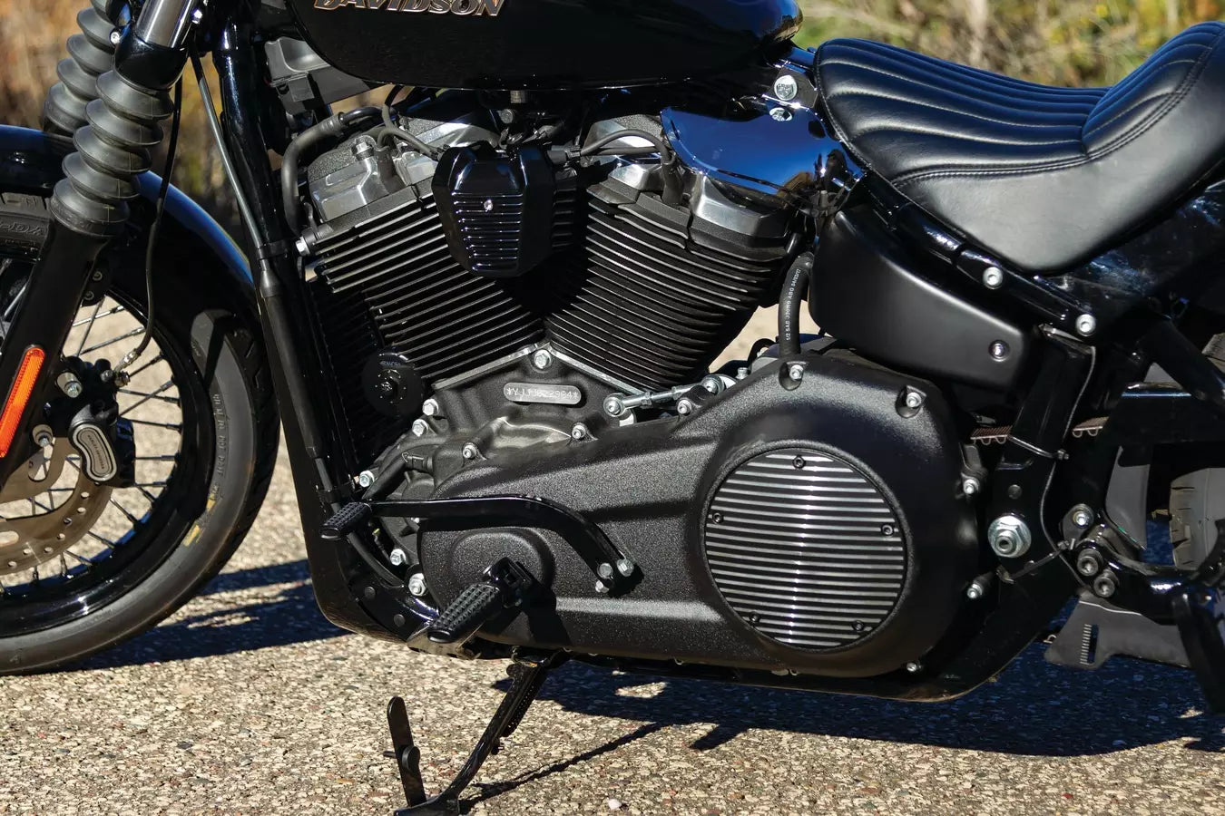 Küryakyn Precision Zündspulen Cover (für Softail ab 18)
