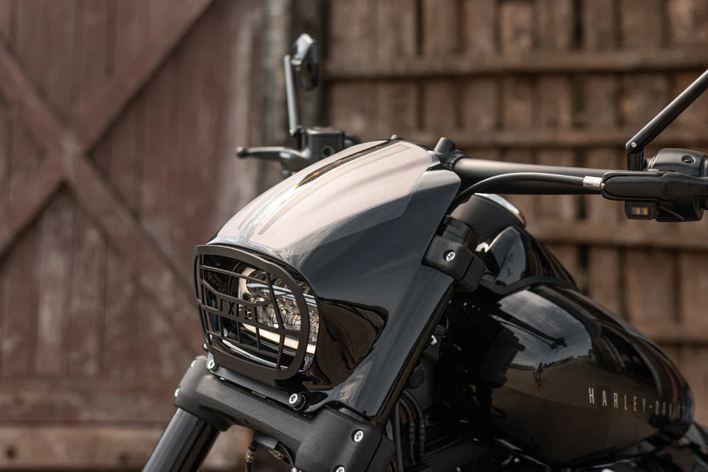 Killer-Custom Scheinwerfer Verkleidung Aggressor Grill (für Fat Bob ab 18)