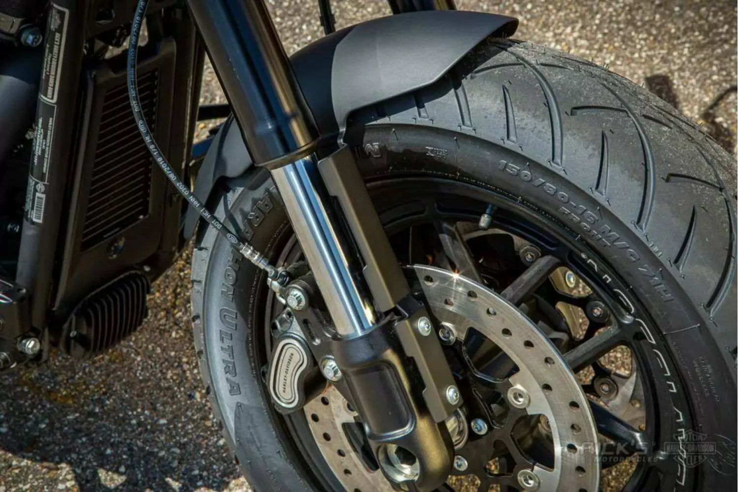 Rick‘s Frontfender Steel 16" roh (für Fat Bob ab 18)