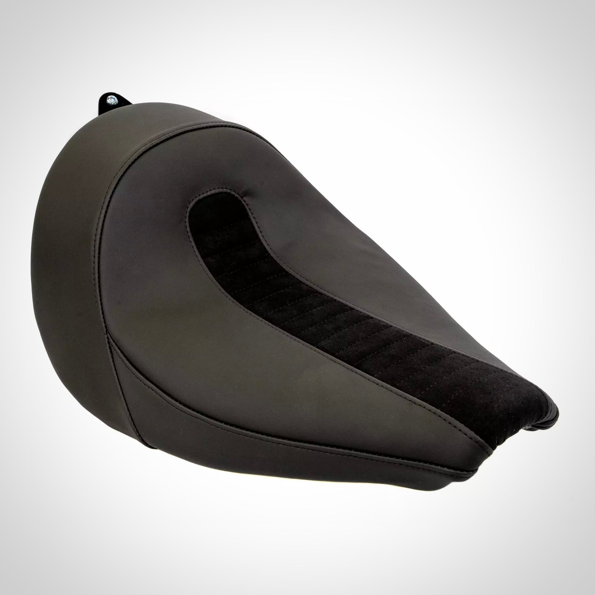 Asiento individual Thunderbike de cuero genuino negro acolchado (para Rocker &amp; Breakout de 08-17)