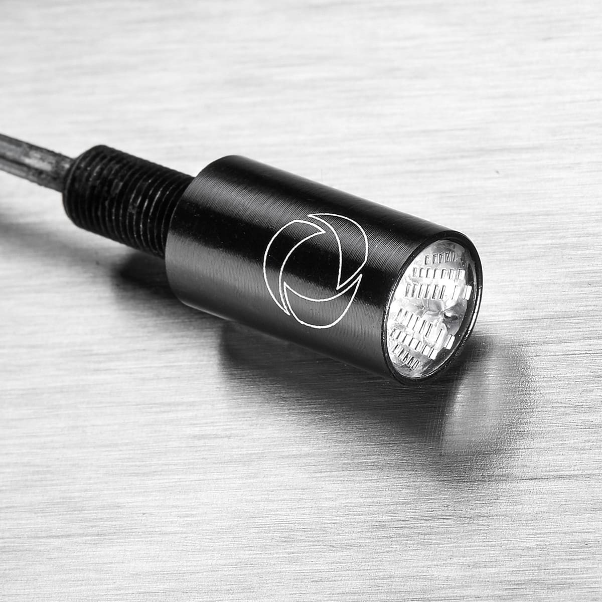 Intermitente integral Kellermann Atto® DF 3 en 1, negro, trasero en ambos lados